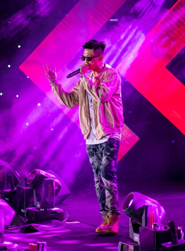 Biệt đội rapper từ “Rap Việt” và “King Of Rap” bất ngờ hội tụ trong cùng một sự kiện ảnh 9