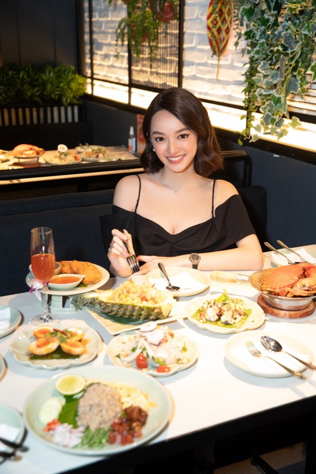 Kaity Nguyễn đọ sắc Jun Vũ: “Kẻ tám lạng, người nửa cân”, visual ngọc nữ không đùa được ảnh 6