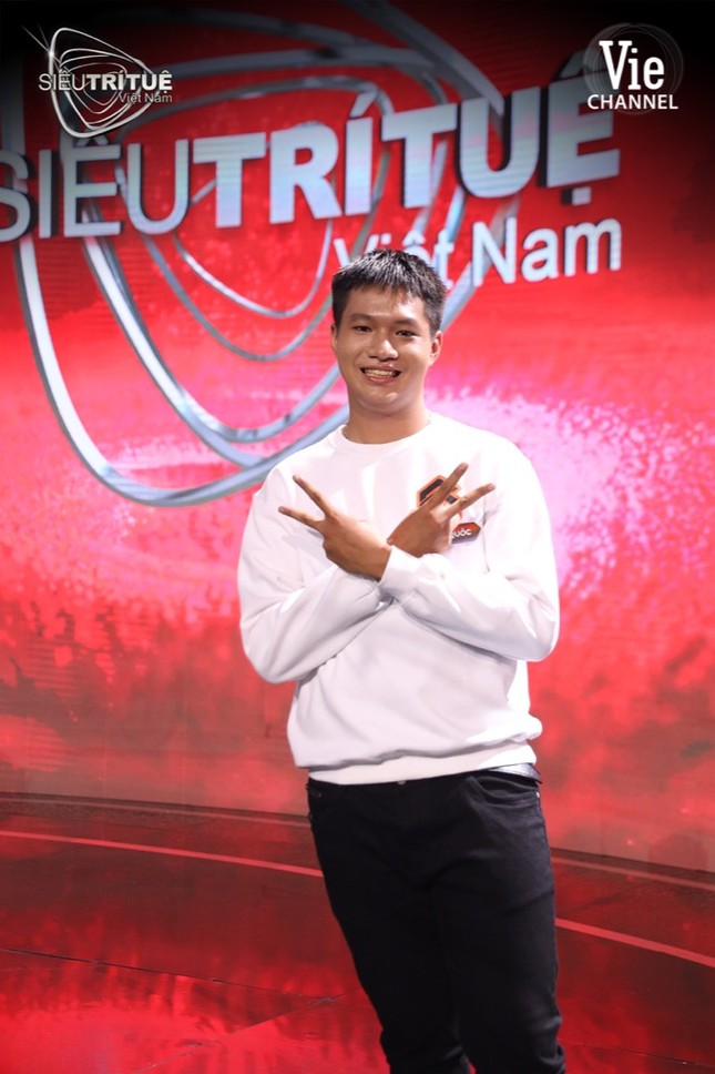 Siêu Trí Tuệ: “Thần bài” tái xuất với màn khôi phục bài Poker thách thức trí nhớ vô hạn ảnh 4