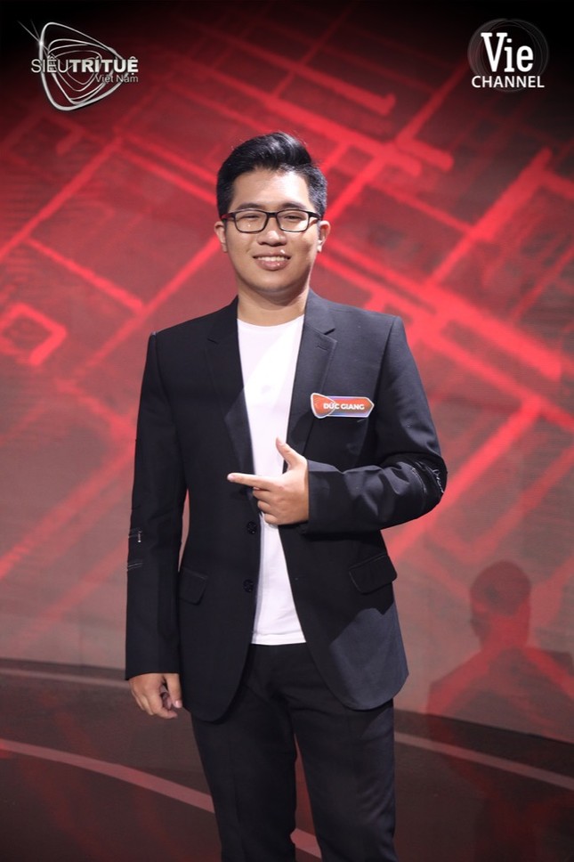 Siêu Trí Tuệ: “Thần bài” tái xuất với màn khôi phục bài Poker thách thức trí nhớ vô hạn ảnh 3