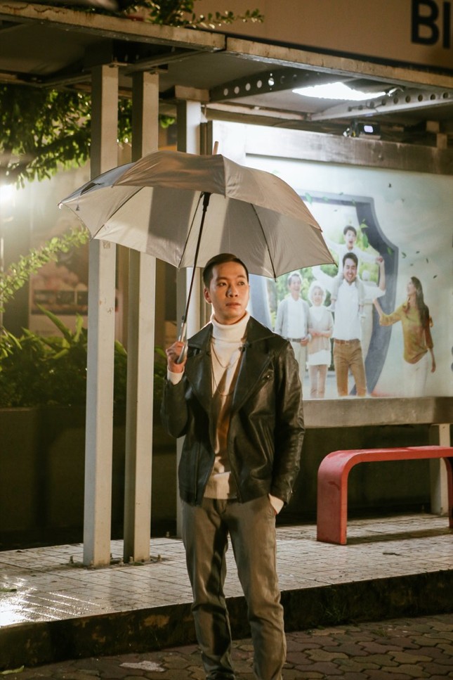 Emcee L (Da LAB) chính thức “thả xích” MV solo, nàng thơ sau Tóc Tiên và Miu Lê là ai? ảnh 3