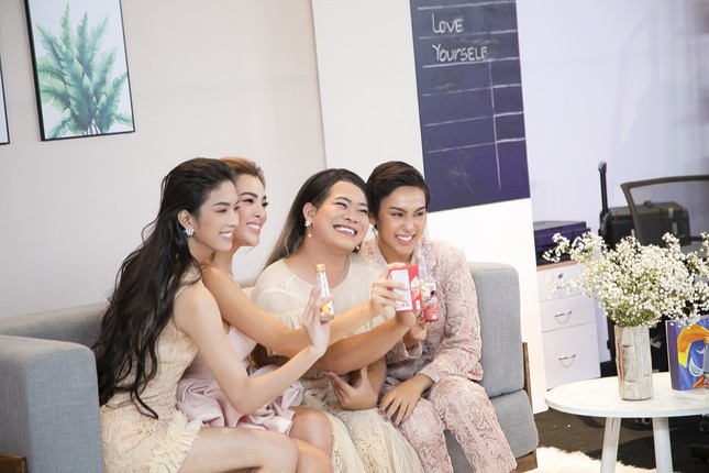 “Đại sứ Hoàn mỹ“: Hoàng Thùy, Minh Tú, Kiều Loan bước vào “cuộc chiến 30 giây” căng thẳng ảnh 5