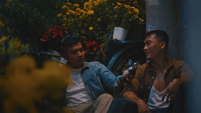 Phan Mạnh Quỳnh - Karik đánh trúng “tim đen” của cánh đàn ông với màn collab nhiều cảm xúc ảnh 3