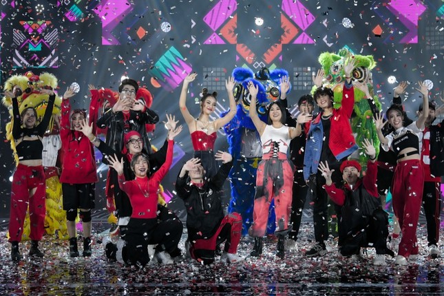 Bùi Anh Tuấn hát cùng Quán quân “King of Rap”, Hòa Minzy nhận rapper Lăng LD làm em trai ảnh 3
