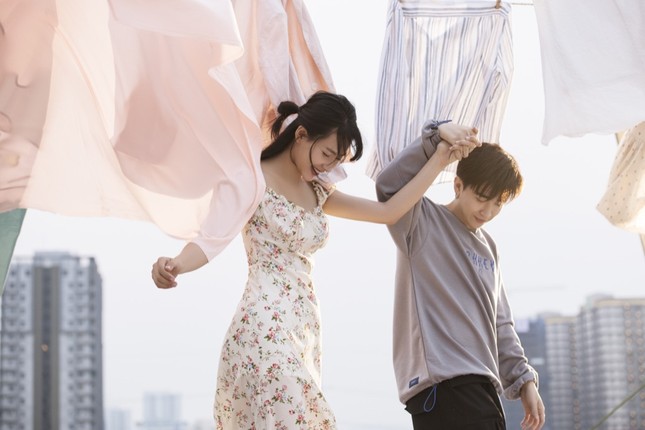 Đón mùa Valentine, Chi Dân chính thức tiết lộ mẫu "người yêu lý tưởng" qua ca khúc mới cực ngọt ngào ảnh 5