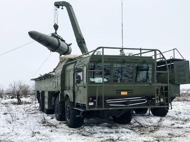 Sức mạnh khủng khiếp của tên lửa Iskander-M được Nga sử dụng ở Ukraine ảnh 4