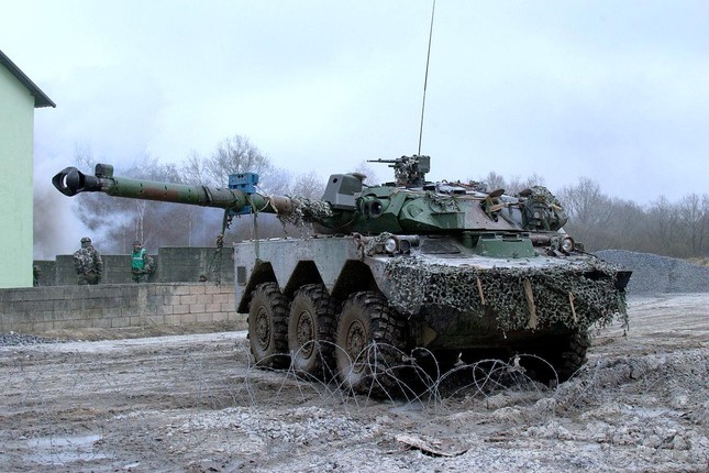 Pháp chuyển giao xe tăng AMX-10RC cho Ukraine? - Ảnh 1.