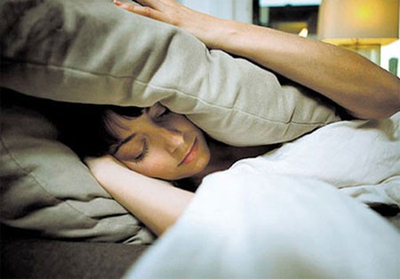 Choáng váng khi biết "lương khủng" của vợ ảnh 1