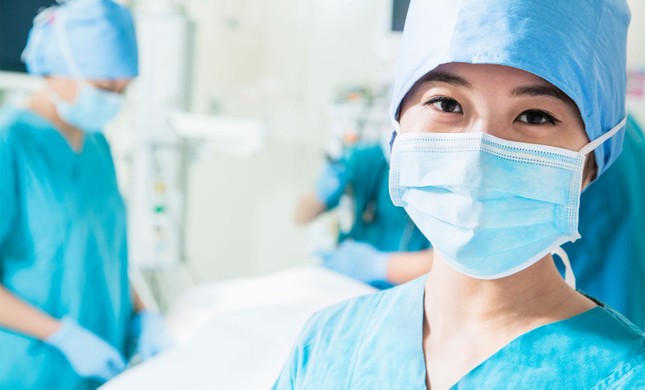Cách đeo khẩu trang đúng để phòng chống dịch virus corona ảnh 1