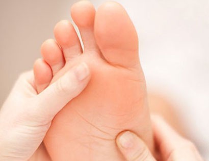 Dấu hiệu từ bàn chân cảnh báo gan rất yếu hoặc người đang 'chứa' khối u ảnh 3