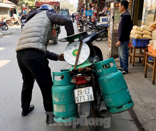 Những quả 'bom gas' di động rình rập người đi đường ảnh 3