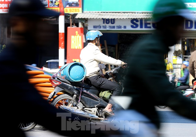 Những quả 'bom gas' di động rình rập người đi đường ảnh 10