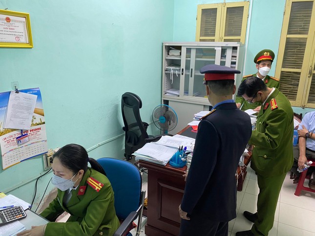 Giám đốc CDC tỉnh TT-Huế bị bắt có liên quan đến vụ Việt Á? ảnh 5