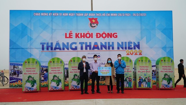 TT-Huế ra quân tháng Thanh niên và phát động thi đua cao điểm ảnh 12