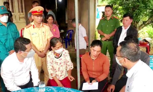 Thông tin mới nhất về vụ tai nạn thảm khốc làm 4 người chết ở Thừa Thiên - Huế ảnh 4