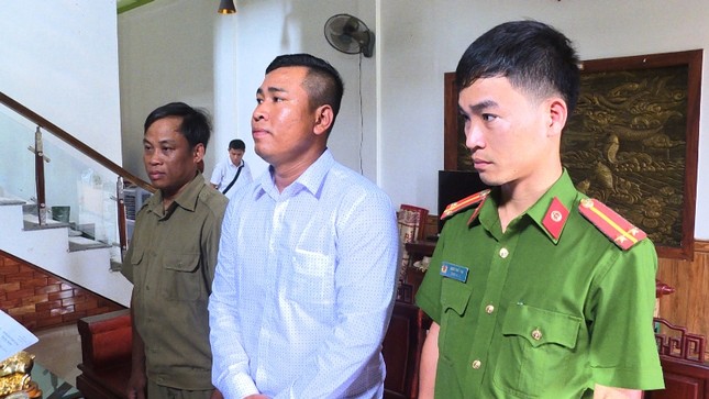 Triệt phá đường dây buôn lậu máy móc, linh kiện mô tô từ Lào về Huế ảnh 5