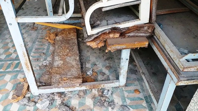 Vì sao cơ ngơi Trường CĐ Công nghiệp Huế ‘mắc cạn’ giữa rác? ảnh 9
