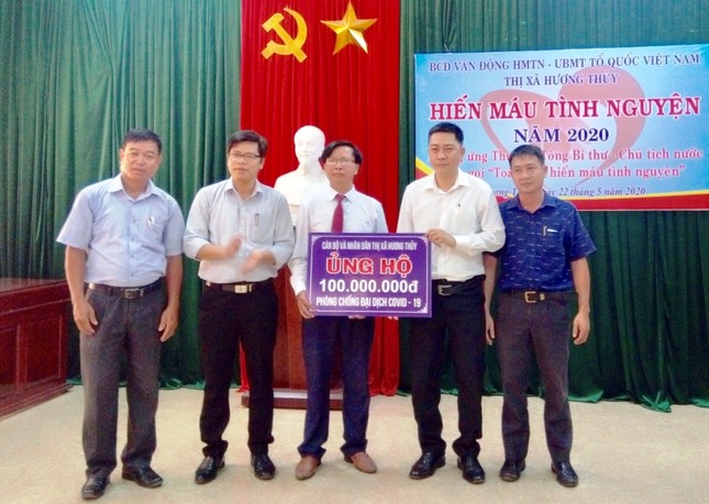 Thị xã Hương Thuỷ tỉnh TT-Huế sôi nổi hiến máu tình nguyện ảnh 5