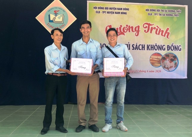 Hỗ trợ xây nhà ‘Khăn quàng đỏ’ cho học sinh có hoàn cảnh khó khăn ảnh 1