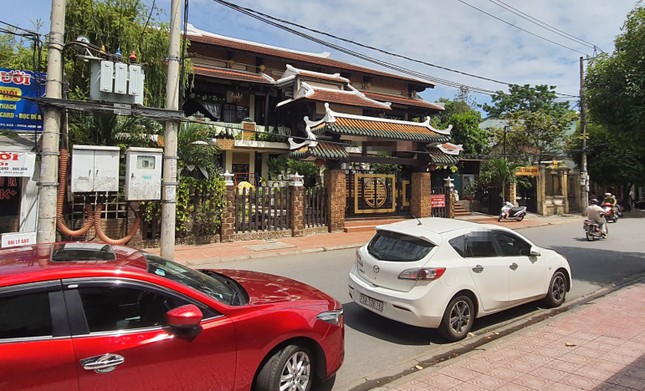 Hàng chục người nhập viện sau khi dự tiệc cưới ở Huế ảnh 1