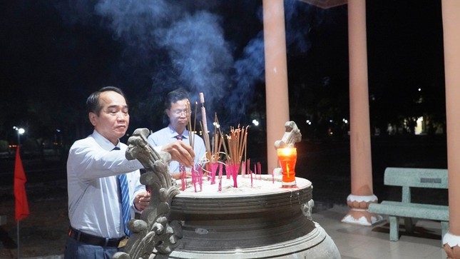 Đêm ấm lửa tri ân các anh hùng liệt sĩ của tuổi trẻ Thừa Thiên Huế ảnh 4