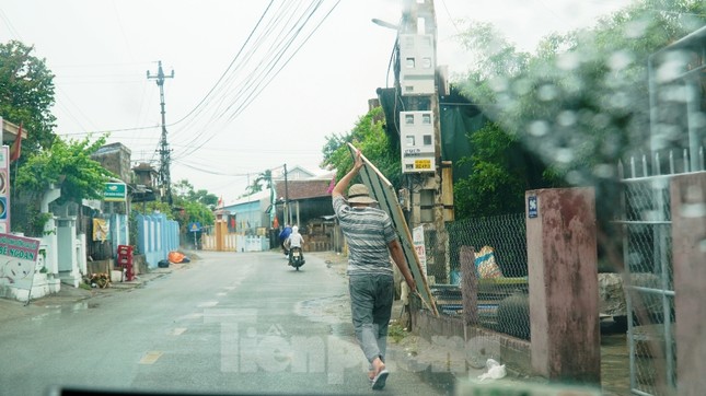 Tàu thuyền ở Huế đã về bờ trú bão an toàn trước 14h chiều nay ảnh 7