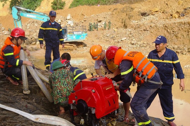 Chủ tịch Thừa Thiên - Huế nói về điều kiện thi công trở lại thủy điện Rào Trăng 3 ảnh 2