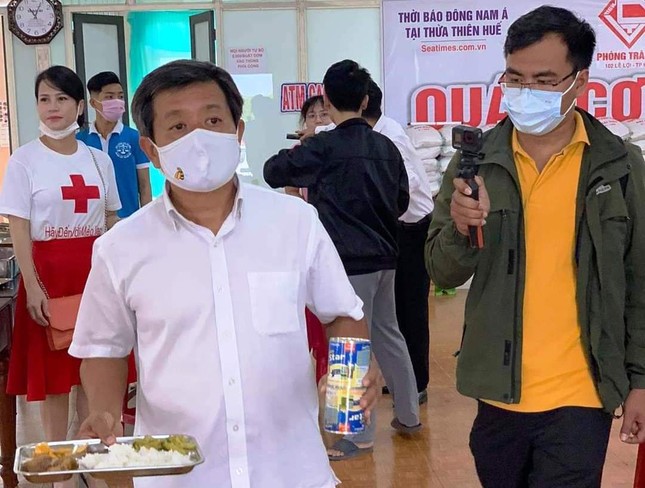 'Thù lao' 60 triệu nửa giờ 'bồi bàn' của ông Đoàn Ngọc Hải dành xây nhà cho người nghèo ảnh 1