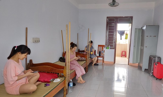 Hàng trăm thai phụ từ Đài Loan về Việt Nam cách ly: ‘Mừng rơi nước mắt’ ảnh 11