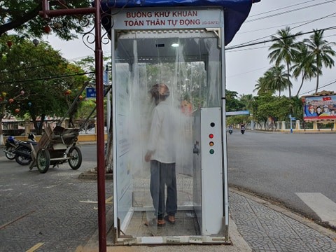 Hội An 'cửa đóng then cài' trong ngày đầu giãn cách xã hội ảnh 4
