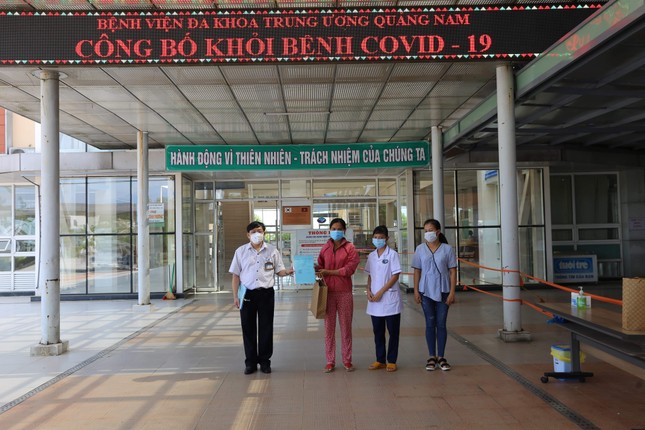 Còn bao nhiêu bệnh nhân COVID-19 đang điều trị ở Quảng Nam? ảnh 1