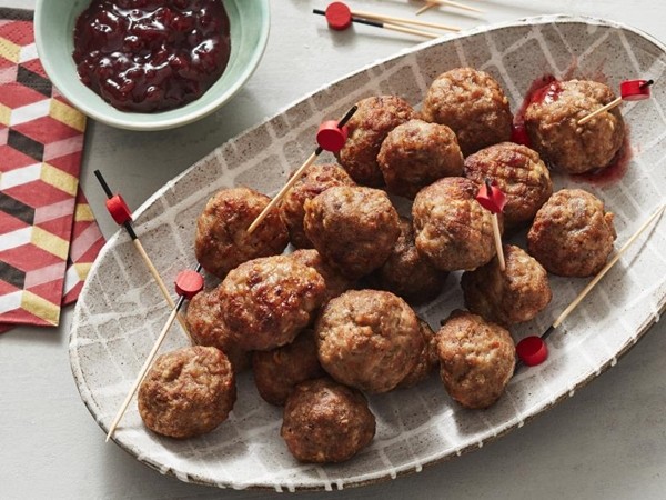 Tiếp bước các tiệm ăn lớn, IKEA tiết lộ công thức món thịt viên lừng lẫy kiểu Thụy Điển ảnh 4