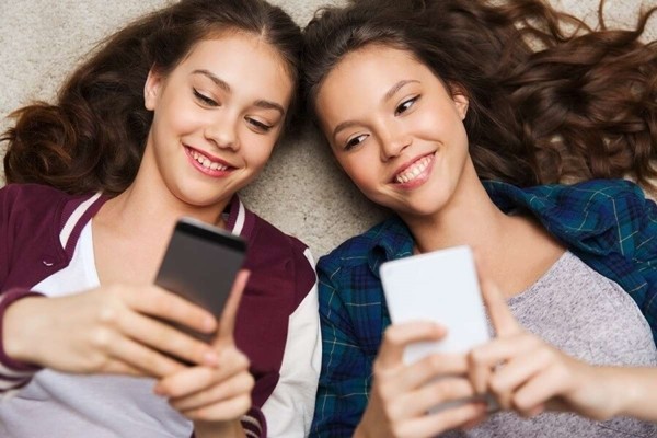 Nếu “chị em cây khế” mà có 5 hành động này, bạn cần xem lại tình bạn của mình! ảnh 4