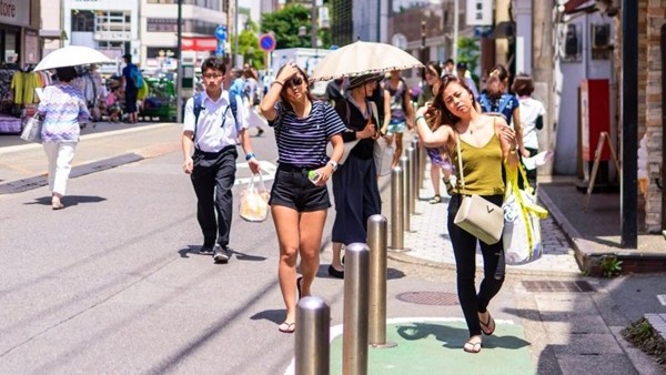 CHOÁNG: “Nhiệt độ chết” được dự báo cuối thế kỷ mới xuất hiện nhưng giờ đã xảy ra rồi! ảnh 3