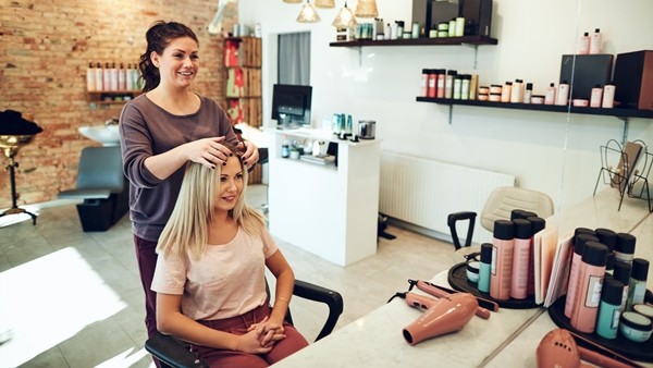 Trước khi bạn “cá nhân hóa” mọi vấn đề, hãy nghĩ đến những câu chuyện này… ảnh 2