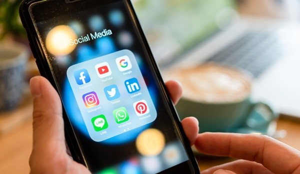 Phải chăng khi ẩn danh trên Internet, chúng ta bỗng trở nên xấu tính và đa nghi? ảnh 4