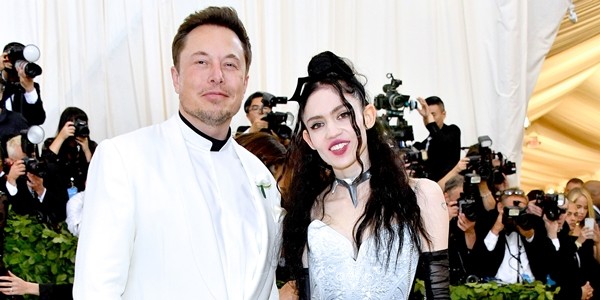 Thách bạn đọc được cái tên mà tỷ phú Elon Musk đặt cho con trai mình ảnh 2