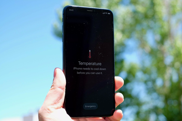 Dùng có chút xíu mà iPhone đã nóng rực, phải làm sao để hạ nhiệt đây? ảnh 1