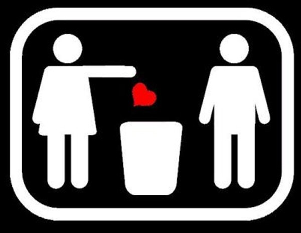 “Chuyện ba người” kết thúc không có hậu khi cô gái và bạn trai ẩu đả, bỏ mặc “tiểu tam” ảnh 3