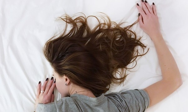 Bí quyết làm mát ngay lập tức đang hot trên mạng nhưng bạn tuyệt đối không nên làm theo ảnh 2