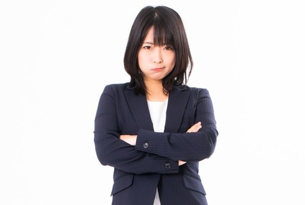 Sàm sỡ nữ sinh 16 tuổi, thanh niên không ngờ bị mẹ cô gái cho “ăn đòn” đủ ảnh 3