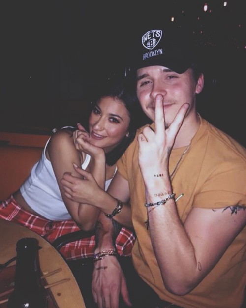 Tình cũ phát ngôn gây sốc về Brooklyn Beckham: “Chẳng có gì ngoài tiền của gia đình“ ảnh 2