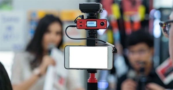 Nước đầu tiên ở châu Á sắp yêu cầu vlogger phải xin giấy phép cho MỌI video đăng lên mạng ảnh 1
