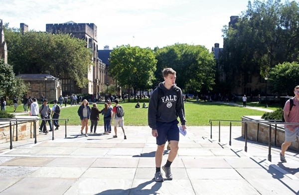 ĐH Harvard và Yale phân biệt đối xử, lấy cớ về “tính cách” để ít nhận sinh viên châu Á ảnh 2
