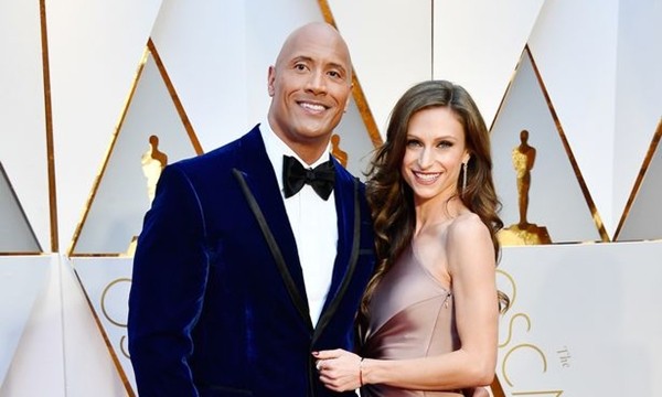 Diễn viên Dwayne “The Rock” Johnson xác nhận, anh và cả gia đình nhiễm COVID-19 ảnh 2