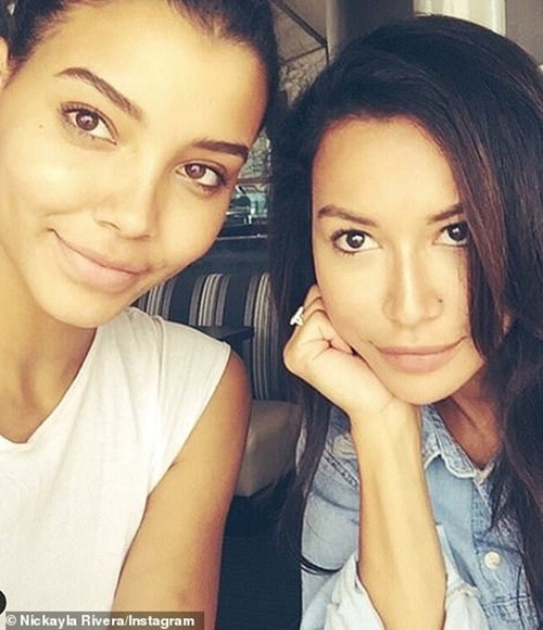 Chồng cũ của cố diễn viên Naya Rivera (Glee) sống chung với em gái cô để nuôi dạy con nhỏ ảnh 1