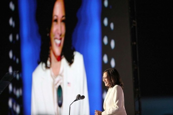 Ông Joe Biden chiến thắng, “phó tướng” Kamala Harris trở thành người phụ nữ quyền lực nhất ảnh 4