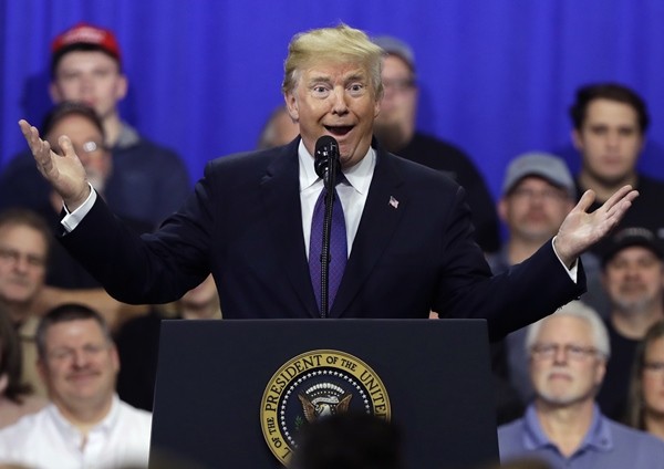 Bạn muốn nói chuyện thu hút như Tổng thống Trump? Đây là 5 từ ông hay dùng nhất năm 2020 ảnh 1