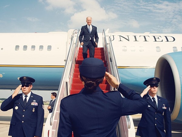 Tại sao ai cũng hỏi tân Tổng thống Biden về màu sơn của chiếc chuyên cơ Air Force One mới? ảnh 3