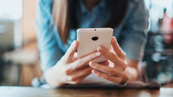 Phát hiện giao dịch “lạ” bằng thẻ tín dụng của mình, chủ thẻ “đắng ngắt” khi biết thủ phạm ảnh 1